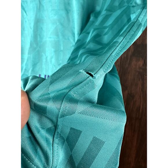 Nike Engineered FC Barcelona Third Jersey 2019-2020 AT2632-310 Youth XL Unicef - Picture 10 of 10